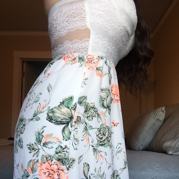 Lace summer/spring dress - Picture 7 of 8